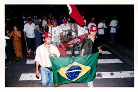 Inauguração 1ª Loja do MST (São Paulo (Estado), 13 jan. 2000) [fotografia] / Fotógrafo(a) : Fernando Braga. -- Ref.: BR-SPMST_MST-SN-CIN_AMP_001034-008224-ELF.
