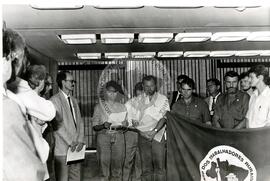 Audiência com o Presidente Itamar Franco (Distrito Federal (Brasil), 02 fev. 1993) [fotografia] / Fotógrafo(a) : Cassiana Caparelli. -- Ref.: BR-SPMST_MST-SN-CIN_AMP_000630-003567-ARV.