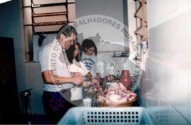 Cone Sul, 1o (Dourados-MS, ago. 1998) [fotografia] / Fotógrafo(a) : Marcial G. Congo. -- Ref.: BR-SPMST_MST-SN-CIN_AMP_000967-007677-ENC.