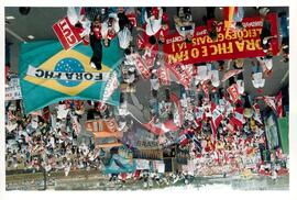 Marcha dos Cem Mil (Distrito Federal (Brasil), [sem data]) [fotografia] / Fotógrafo(a) : Luciney Martins. -- Ref.: BR-SPMST_MST-SN-CIN_AMP_001401-011283-MAC.