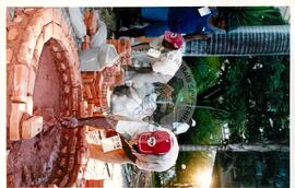 Semana Nacional de Cultura Brasileira e Reforma Agrária (Rio de Janeiro-RJ, 18 mar. 2002) [fotografia] / Fotógrafo(a) : Luciney Martins. -- Ref.: BR-SPMST_MST-SN-CIN_AMP_001823-013713-NDT.
