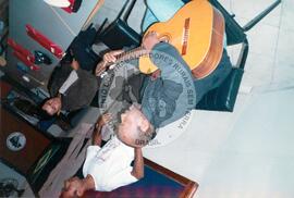 Reunião do Coletivo Nacional de Comunicação (São Paulo-SP, jul. 2001) [fotografia] / Fotógrafo(a) : Letícia Barqueta. -- Ref.: BR-SPMST_MST-SN-CIN_AMP_001940-014624-ACS.