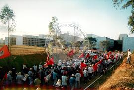 Congresso Nacional do MST, 3o (Distrito Federal (Brasil), 25 jul. 1995) [fotografia] / Fotógrafo(a) : Débora Lerrer. -- Ref.: BR-SPMST_MST-SN-CIN_AMP_000709-004441-CGR.