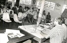 Encontro de Técnicos em assentamentos (São Paulo (Estado), 13 mai. 1986) [fotografia] / Fotógrafo(a) : Milton Soares ; Dirceu. -- Ref.: BR-SPMST_MST-SN-CIN_AMP_000938-007402-ENC.