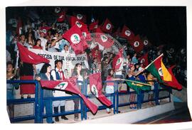 Encontro de Jovens do MST, na Ucicamp, 1o (Campinas-SP, 02 jul. 1999) [fotografia] / Fotógrafo(a) : Douglas Mansur. -- Ref.: BR-SPMST_MST-SN-CIN_AMP_000898-006423-ENJ.