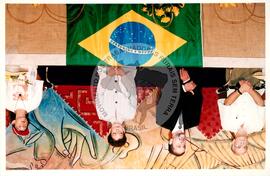 Semana Nacional de Cultura Brasileira e Reforma Agrária (Rio de Janeiro-RJ, 18 mar. 2002) [fotografia] / Fotógrafo(a) : João Laet. -- Ref.: BR-SPMST_MST-SN-CIN_AMP_001810-013093-NDT.