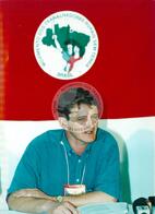 Congresso Nacional do MST, 4o (Distrito Federal (Brasil), 07 ago. 2000) [fotografia] / Fotógrafo(a) : Douglas Mansur ; Paula Reis ; João Zinclar. -- Ref.: BR-SPMST_MST-SN-CIN_AMP_000714-004612-CGR.