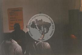 Formatura do Magistério (Santos-SP, jul. 1996) [fotografia] / Fotógrafo(a) : Douglas Mansur. -- Ref.: BR-SPMST_MST-SN-CIN_AMP_000894-006270-EDU.