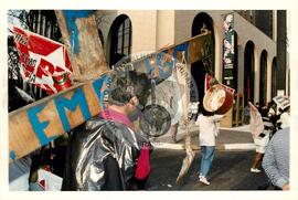 Manifestações (São Paulo-SP, [sem data]) [fotografia] / Fotógrafo(a) : Arquivo MST. -- Ref.: BR-SPMST_MST-SN-CIN_AMP_000413-002473-AMT.