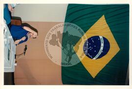 Consulta Popular (Itaci-SP, 08 dez. 1997) [fotografia] / Fotógrafo(a) : Douglas Mansur. -- Ref.: BR-SPMST_MST-SN-CIN_AMP_001955-014919-SPR.