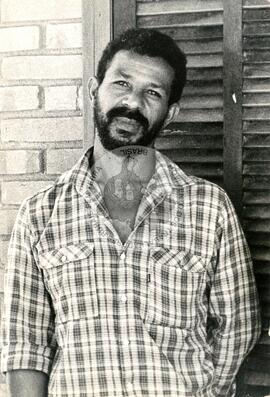 Osvaldo de Oliveira (Cachoeira de Macacau-RJ, [sem data]) [fotografia] / Fotógrafo(a) : Regina Vilela. -- Ref.: BR-SPMST_MST-SN-CIN_AMP_001337-010823-LID.