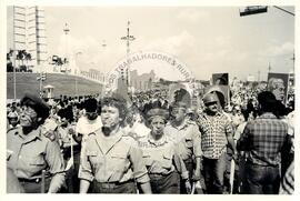Mobilização pelo 1º de Maio (Cuba, [sem data]) [fotografia] / Fotógrafo(a) : Arquivo MST. -- Ref.: BR-SPMST_MST-SN-CIN_AMP_001044-008438-RIT.