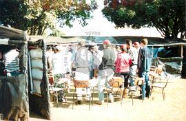 Mobilização em Brasília durante a Jornada Nacional "Acampamento Nacional Eldorado dos Carajás" (Brasília-DF, 03 set. 2001) [fotografia] / Fotógrafo(a) : Gildo Aguiar. -- Ref.: BR-SPMST_MST-SN-CIN_AMP_001918-014422-SJM.