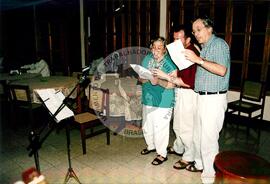 Márcia e Rosana em Encontro de Sistematização de Epxeriências (Nicarágua, 22 jun. 2002) [fotografia] / Fotógrafo(a) : Arquivo MST. -- Ref.: BR-SPMST_MST-SN-CIN_AMP_001053-008544-RIT.