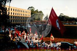 Congresso Nacional do MST, 3o (Distrito Federal (Brasil), 25 jul. 1995) [fotografia] / Fotógrafo(a) : Débora Lerrer. -- Ref.: BR-SPMST_MST-SN-CIN_AMP_000709-004431-CGR.