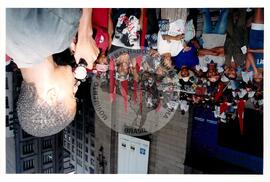 Marcha Sem Terra contra a prisão de 6 trabalhadores (São Paulo-SP, mar. 2000) [fotografia] / Fotógrafo(a) : Joaquim Duarte. -- Ref.: BR-SPMST_MST-SN-CIN_AMP_001426-011563-MAC.