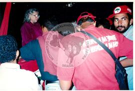 Curso Nacional do Programa de Formação (Rio de Janeiro (Estado), jul. 2001) [fotografia] / Fotógrafo(a) : Leticia Barqueta. -- Ref.: BR-SPMST_MST-SN-CIN_AMP_000834-005573-CUR.