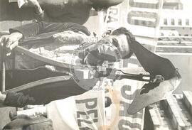 Manifestação pelo dia do agricultor (São Paulo (Estado), 25 jul. 1985) [fotografia] / Fotógrafo(a) : Regina Vilela. -- Ref.: BR-SPMST_MST-SN-CIN_AMP_000360-001727-AMT.