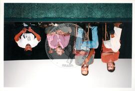 Semana Nacional de Cultura Brasileira e Reforma Agrária (Rio de Janeiro-RJ, 18 mar. 2002) [fotografia] / Fotógrafo(a) : Luciney Martins. -- Ref.: BR-SPMST_MST-SN-CIN_AMP_001823-013802-NDT.