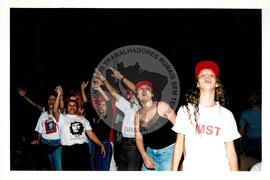 Lançamento do CD "Arte em Movimento" (Ceará, 12 set. 1998) [fotografia] / Fotógrafo(a) : Estácio Júnior. -- Ref.: BR-SPMST_MST-SN-CIN_AMP_000798-005085-CUL.