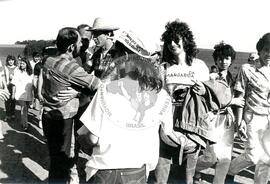 Protesto contra a violência da PM na "Fazenda Annoni" (Rio Grande do Sul, 19 out. 1986) [fotografia] / Fotógrafo(a) : Jussara Veron. -- Ref.: BR-SPMST_MST-SN-CIN_AMP_000454-002652-AMT.