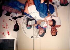 Ocupação do INCRA "Posseiros do Vale do Juari" (Goiás, 15 jul. 1987) [fotografia] / Fotógrafo(a) : Arquivo MST. -- Ref.: BR-SPMST_MST-SN-CIN_AMP_001901-014233-OCU.