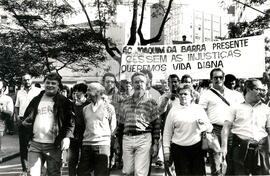 Luíza Erundina (Brasil, [sem data]) [fotografia] / Fotógrafo(a) : Douglas Mansur ; Juan Pezzuto ; Regina Vilela. -- Ref.: BR-SPMST_MST-SN-CIN_AMP_001624-012416-PER.