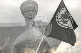 Ato (Distrito Federal (Brasil), 12 ago. 2000) [fotografia] / Fotógrafo(a) : Francisca Montejo. -- Ref.: BR-SPMST_MST-SN-CIN_AMP_000588-003384-AMT.