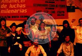 Encontro Latino Americano de Mulheres Campesinas e Indigenas (Colômbia, 28 nov. 1998) [fotografia] / Fotógrafo(a) : Vanderlita. -- Ref.: BR-SPMST_MST-SN-CIN_AMP_001103-009130-RIT.