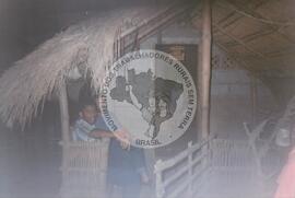 Viagem de Joelson, Ênio e João Pedro (Ásia, 1996) [fotografia] / Fotógrafo(a) : Lito Ocampo. -- Ref.: BR-SPMST_MST-SN-CIN_AMP_001137-009482-RIT.