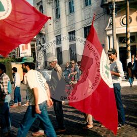 SOS VIDA (Rio Grande do Sul, out. 1991) [fotografia] / Fotógrafo(a) : Claudemir Bittencourt. -- Ref.: BR-SPMST_MST-SN-CIN_AMP_000460-002694-AMT.