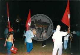 Congresso Nacional do MST, 3o (Distrito Federal (Brasil), 25 jul. 1995) [fotografia] / Fotógrafo(a) : Débora Lerrer. -- Ref.: BR-SPMST_MST-SN-CIN_AMP_000709-004430-CGR.