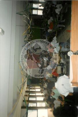 Encontro Nacional do MST (Brasil, [sem data]) [fotografia] / Fotógrafo(a) : Francisca P. Montejo. -- Ref.: BR-SPMST_MST-SN-CIN_AMP_001946-014688-ACS.