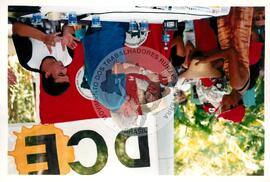 Semana Nacional de Cultura Brasileira e Reforma Agrária (Rio de Janeiro-RJ, 18 mar. 2002) [fotografia] / Fotógrafo(a) : Luciney Martins. -- Ref.: BR-SPMST_MST-SN-CIN_AMP_001821-013617-NDT.