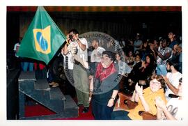 Lançamento do CD "Arte em Movimento" (Rio de Janeiro (Estado), 22 jul. 1998) [fotografia] / Fotógrafo(a) : Arquivo MST. -- Ref.: BR-SPMST_MST-SN-CIN_AMP_000804-005157-CUL.