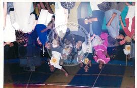 Encontro Estadual de Jovens do Campo e da Cidade, 1o (Vitória-ES, ago. 2002) [fotografia] / Fotógrafo(a) : Leticia Barqueta. -- Ref.: BR-SPMST_MST-SN-CIN_AMP_001916-014263-SJM.