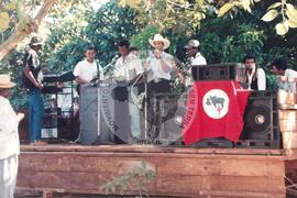 Curso de Militantes de Base do Conesul, 3o (Glória dos Dourados-MS, 02 a 05 mai.) [fotografia] / Fotógrafo(a) : Arquivo MST. -- Ref.: BR-SPMST_MST-SN-CIN_AMP_000863-005940-CUR.