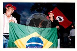 Inauguração 1ª Loja do MST (São Paulo (Estado), 13 jan. 2000) [fotografia] / Fotógrafo(a) : Fernando Braga. -- Ref.: BR-SPMST_MST-SN-CIN_AMP_001034-008222-ELF.