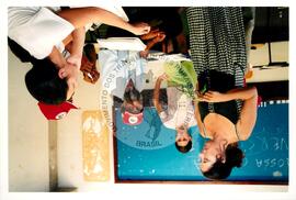 Semana Nacional de Cultura Brasileira e Reforma Agrária (Rio de Janeiro-RJ, 18 mar. 2002) [fotografia] / Fotógrafo(a) : João Laet. -- Ref.: BR-SPMST_MST-SN-CIN_AMP_001811-013132-NDT.