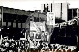 Manifestação pela Reforma Agrária (Santa Catarina, 1994) [fotografia] / Fotógrafo(a) : Olavo Ramos. -- Ref.: BR-SPMST_MST-SN-CIN_AMP_000485-002824-AMT.