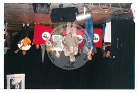 Semana Nacional da Cultura Brasileira e Reforma Agrária [com presença de] Apolônio de Carvalho (Brasil, [sem data]) [fotografia] / Fotógrafo(a) : Luciney Martins. -- Ref.: BR-SPMST_MST-SN-CIN_AMP_001453-011730-PER.