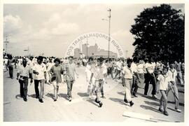 Mobilização pelo 1º de Maio (Cuba, [sem data]) [fotografia] / Fotógrafo(a) : Arquivo MST. -- Ref.: BR-SPMST_MST-SN-CIN_AMP_001044-008453-RIT.