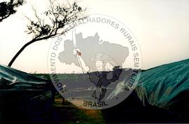 Cone Sul, 1o (Dourados-MS, ago. 1998) [fotografia] / Fotógrafo(a) : Marcial G. Congo. -- Ref.: BR-SPMST_MST-SN-CIN_AMP_000967-007686-ENC.