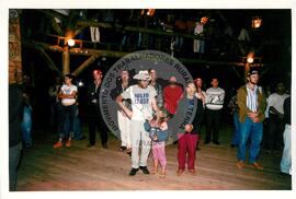 Acampamento "Parque Tropeiro" do MST (Curitiba-PR, 02 mai. 2001) [fotografia] / Fotógrafo(a) : Douglas Mansur. -- Ref.: BR-SPMST_MST-SN-CIN_AMP_000075-000622-ACP.