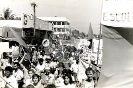 Manifestação Dia do Lavrador (Ouro Preto D'Oeste-RO, 25 jul. 1988) [fotografia] / Fotógrafo(a) : [sem autoria]. -- Ref.: BR-SPMST_MST-SN-CIN_AMP_000441-002555-AMT.