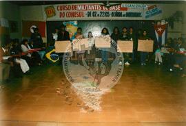 Curso de Militantes de Base do Conesul, 3o (Glória dos Dourados-MS, 02 a 05 mai.) [fotografia] / Fotógrafo(a) : Arquivo MST. -- Ref.: BR-SPMST_MST-SN-CIN_AMP_000862-005876-CUR.