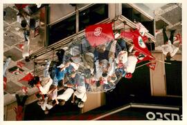 Mobilização (São Paulo-SP, 17 abr. 1988) [fotografia] / Fotógrafo(a) : Douglas Mansur. -- Ref.: BR-SPMST_MST-SN-CIN_AMP_000373-001894-AMT.