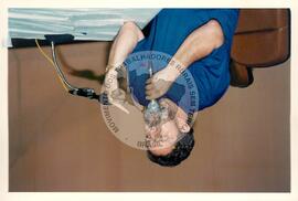 Consulta Popular (Itaci-SP, 08 dez. 1997) [fotografia] / Fotógrafo(a) : Douglas Mansur. -- Ref.: BR-SPMST_MST-SN-CIN_AMP_001953-014842-SPR.