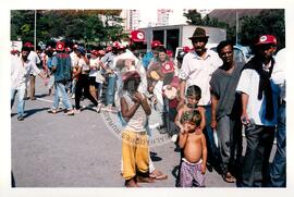 Mobilização no 1º de Maio (São Paulo (Estado), 01 mai. 1999) [fotografia] / Fotógrafo(a) : Douglas Mansur. -- Ref.: BR-SPMST_MST-SN-CIN_AMP_000394-002193-AMT.