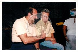 Mobilização para Marcha das Mulheres do acampamento "Terra sem males" do MST na Praça da Sé (São Paulo-SP, 08 mar. 2002) [fotografia] / Fotógrafo(a) : Arquivo MST. -- Ref.: BR-SPMST_MST-SN-CIN_AMP_000399-002257-AMT.